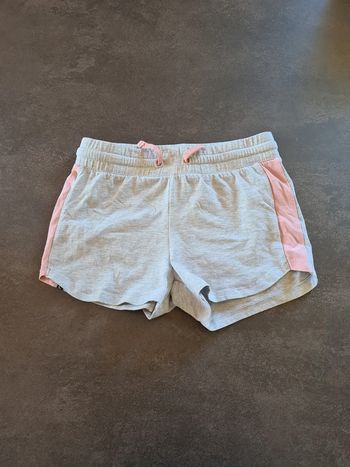 Short gris