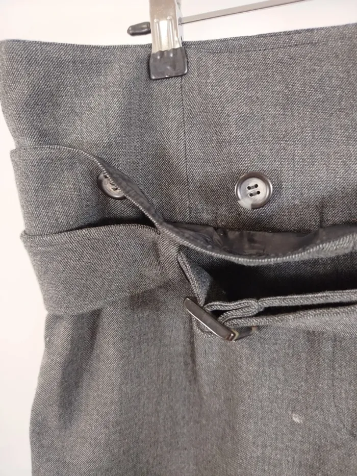 Mini Jupe grise ceinturée Armani Jeans - Taille 44 - Élégance intemporelle A606 - photo numéro 5