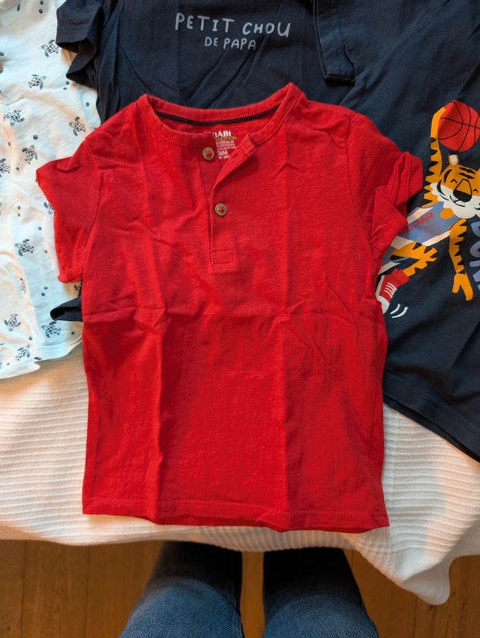 Lot de 4 t-shirts 36 mois - photo numéro 3