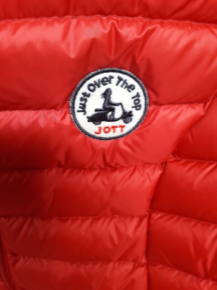 Veste sans Manche - photo numéro 2