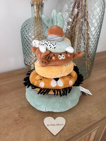 Tour à empiler Tanzanie excellent état