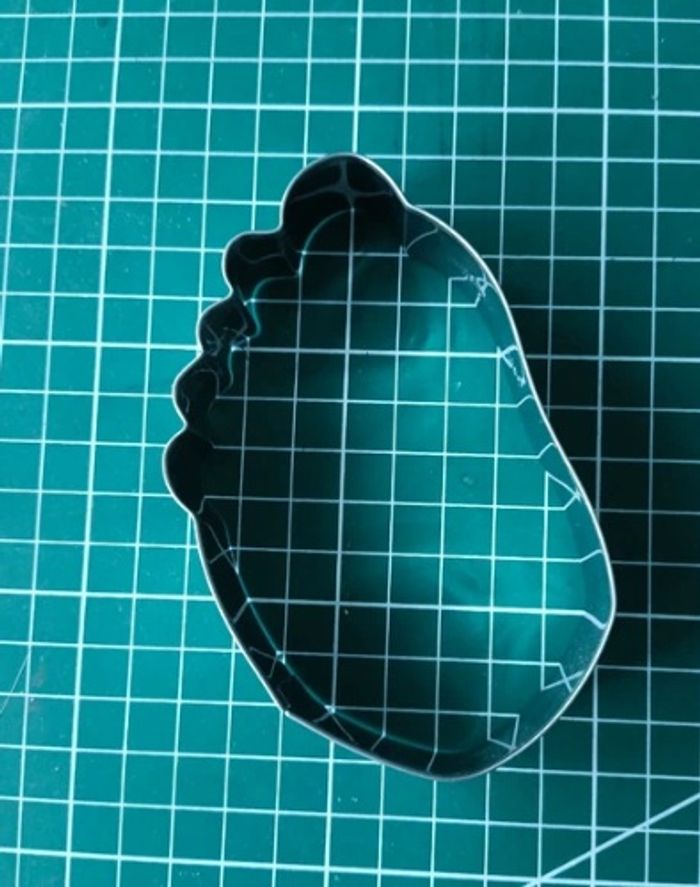 Emporte pièce forme pied enfant