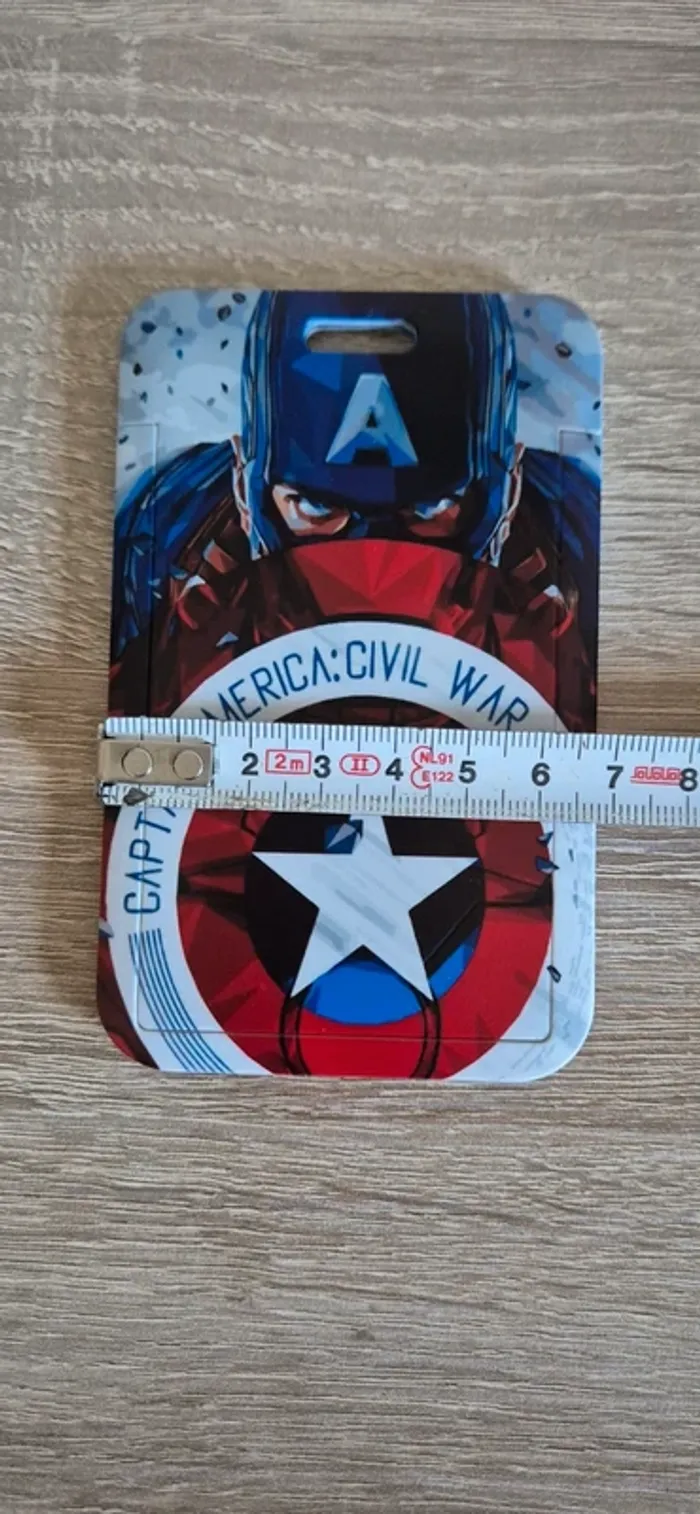 Porte carte d'identité Captain America/ Avengers avec lanière fantaisie. - photo numéro 7