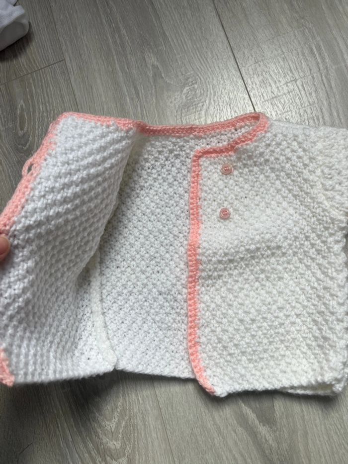 Gilet tricot sans manche 3-6 mois bébé fille - photo numéro 2