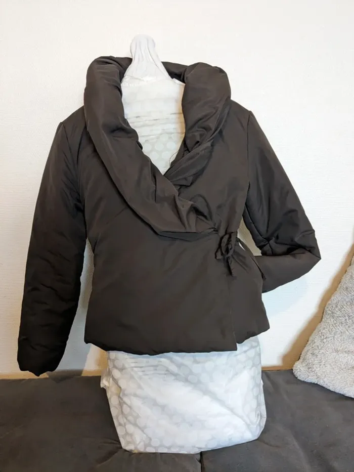 Manteau Doudoune Quattro Paris - sortie de collection - marron