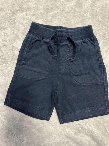 Short gap 2 ans. Bleu marine