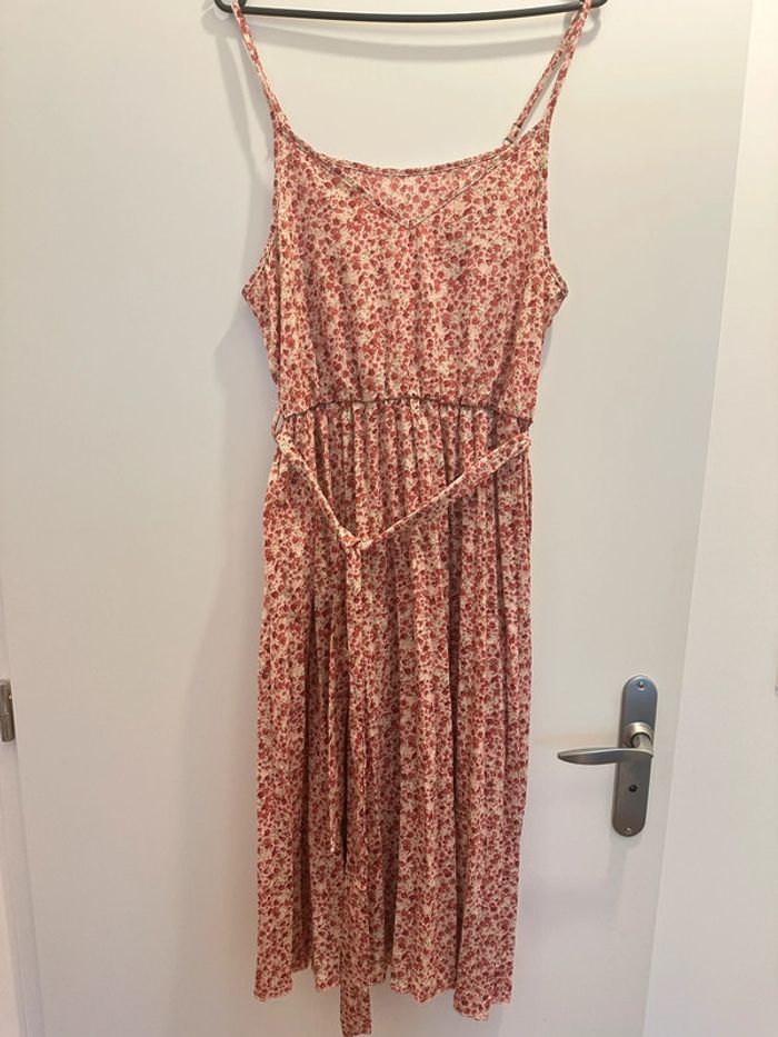 robe, à fleurs plissé en bas - photo numéro 2