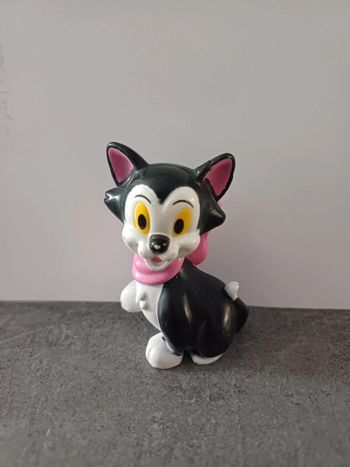 Figurine Figaro avec noeud