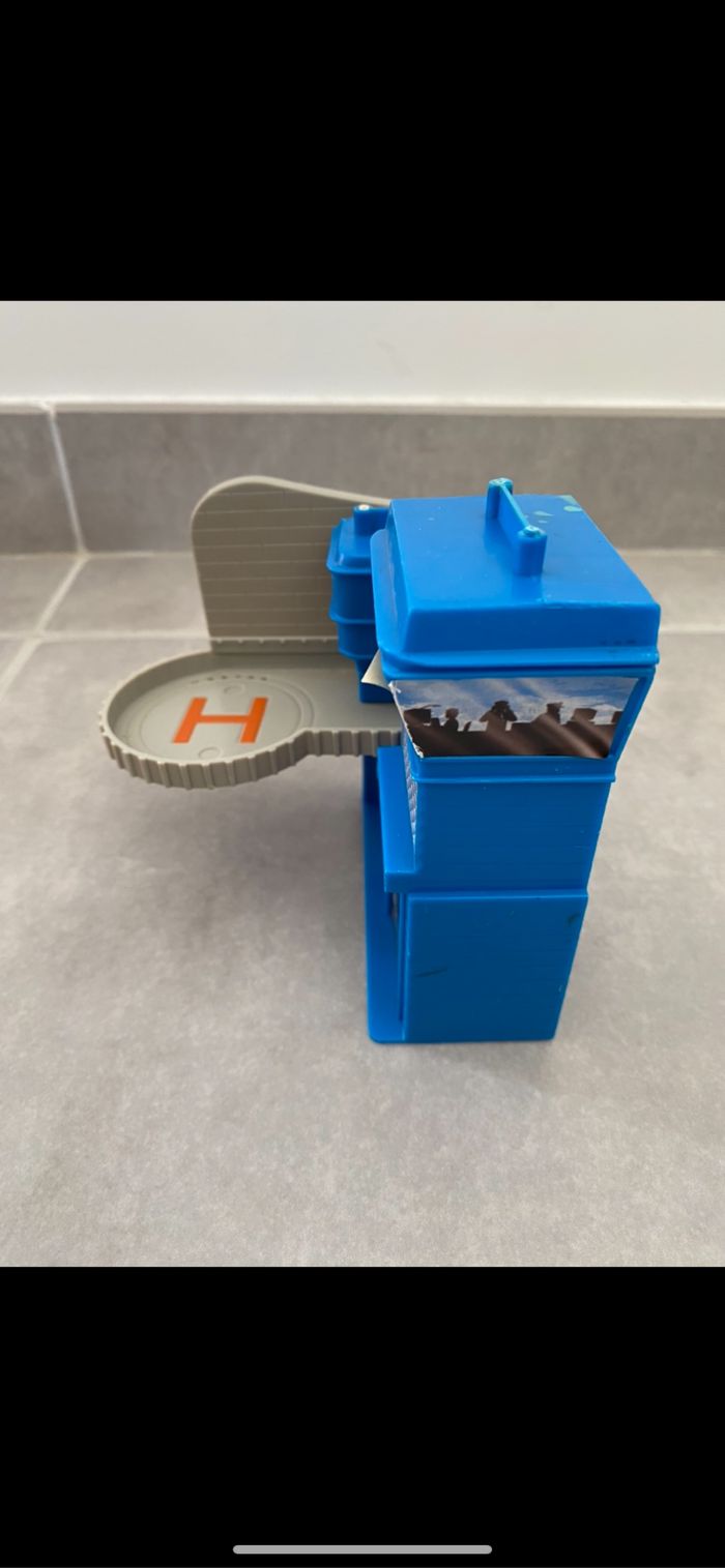 Station de police - photo numéro 6