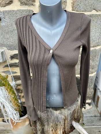 Cardigan en maille côtelé chocolat - Jacqueline Riu 