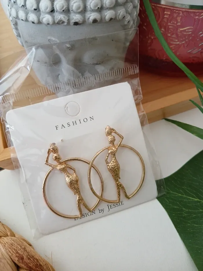 Magnifique Boucles d'oreilles🌿🎁