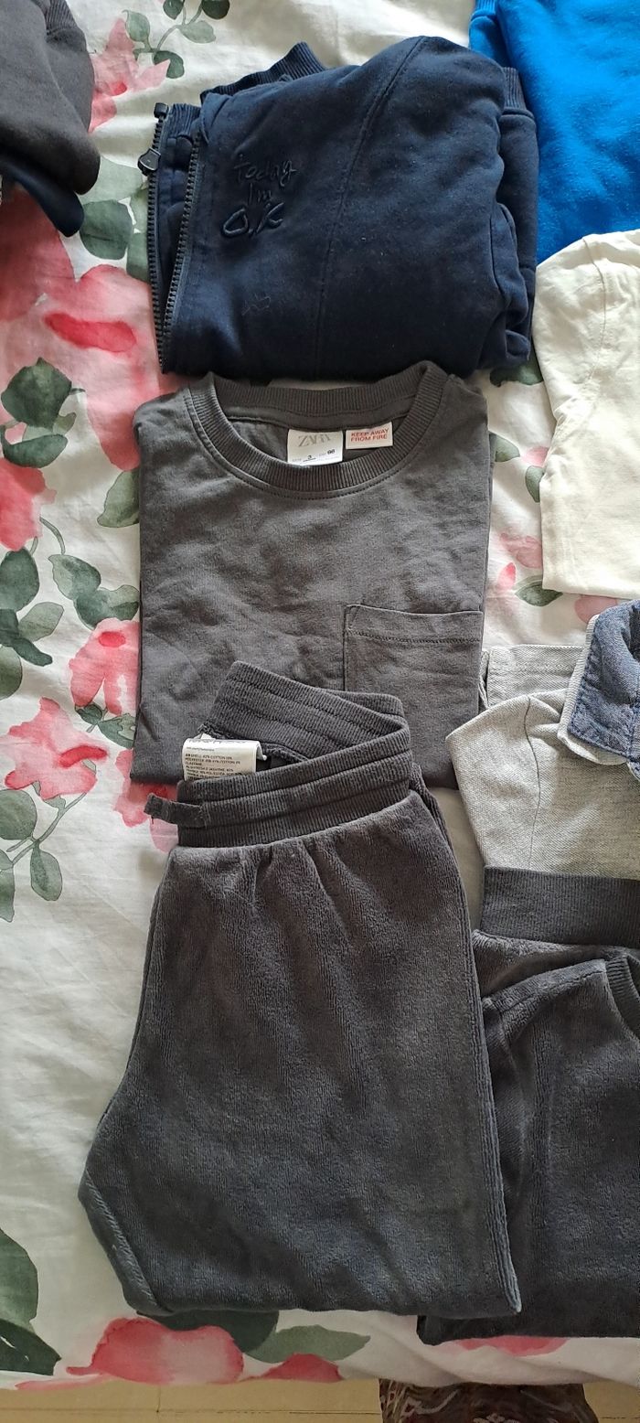 Lot vêtements garçon 3ans - photo numéro 9