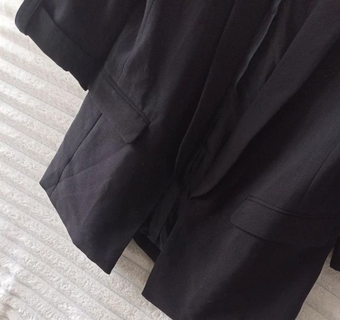 Magnifique blazer noir - photo numéro 3