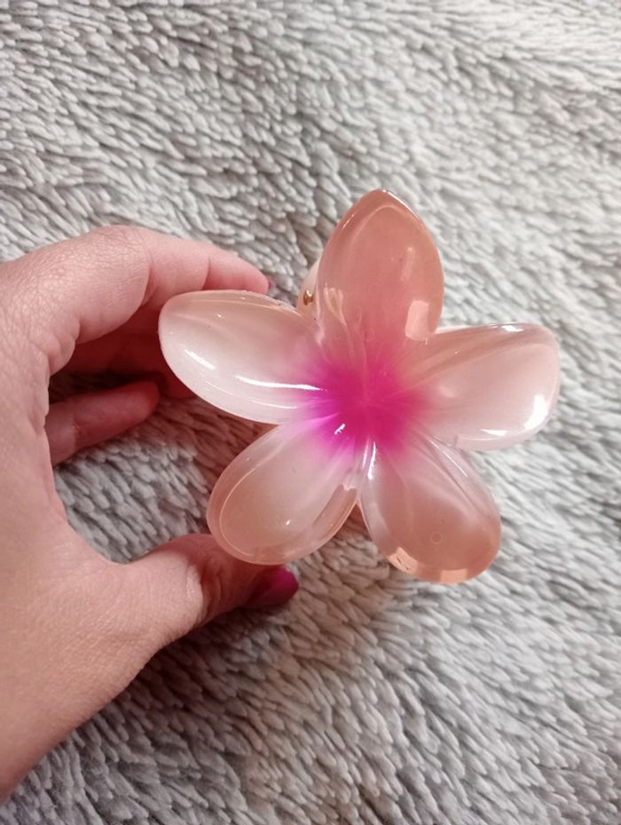 Pince à cheveux fleurs