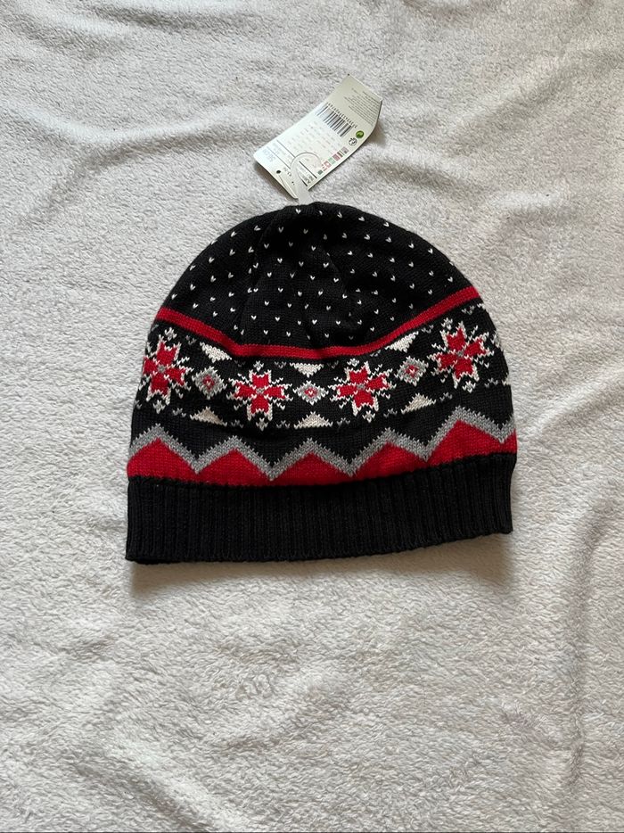 Bonnet garçon Taille 10 ans Neuf