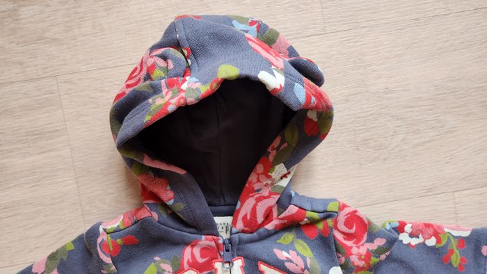 Veste à capuche bébé GAP – 6 mois – Motif fleuri - photo numéro 3
