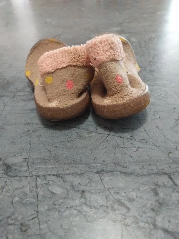 Chausson chaussette T.20 - photo numéro 3