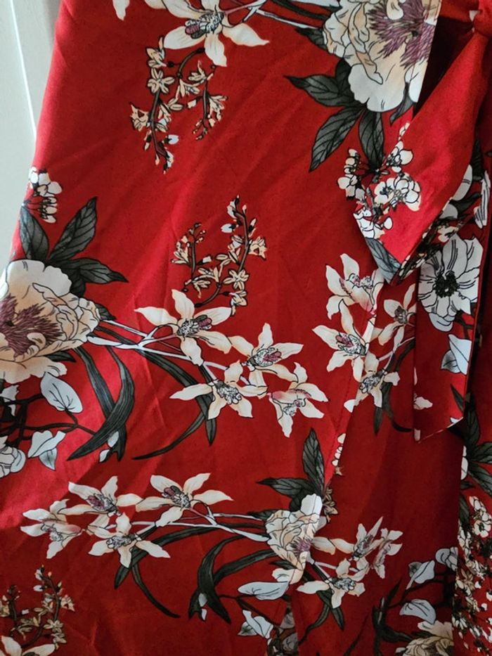 Robe portefeuille asymétrique fleurie Shein - photo numéro 3
