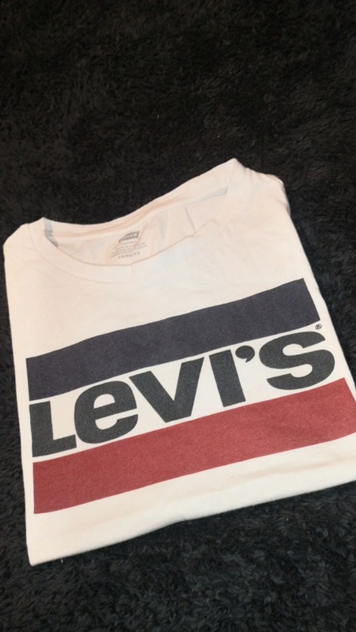 Tee shirt levi's