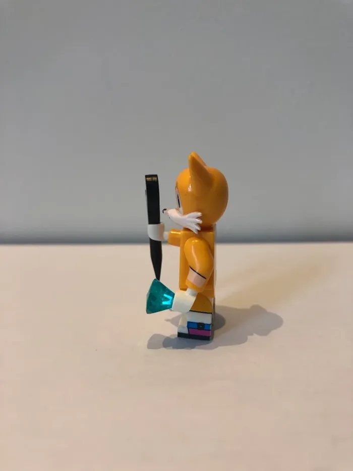 Figurine type lego Sonic. Sonic - photo numéro 2