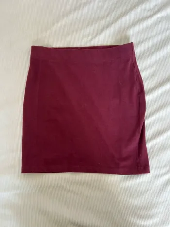 Mini jupe bordeaux 38/40