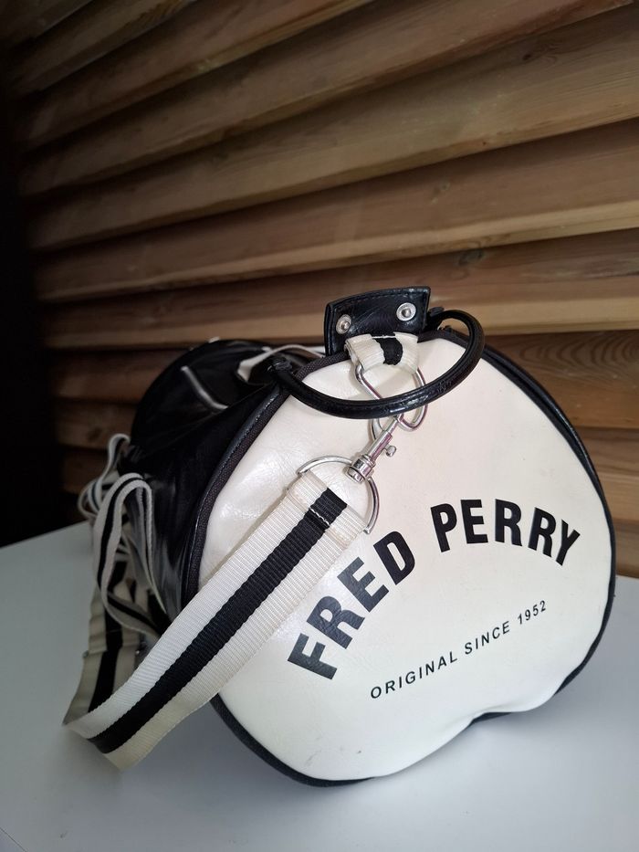 Sac voyage Fred Perry - photo numéro 2