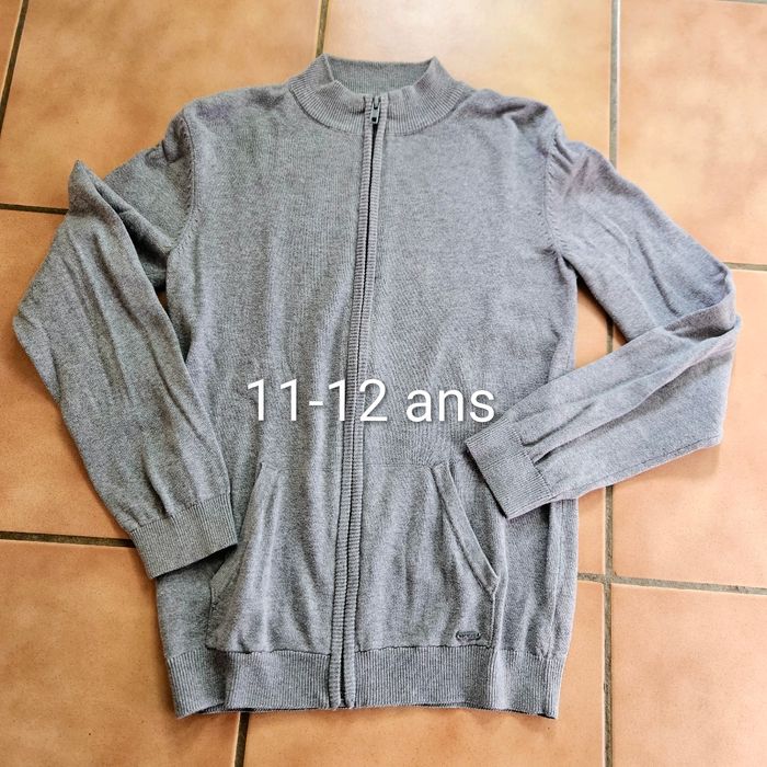 Gilet gris - 11/12 ans