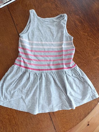Robe sans manches
