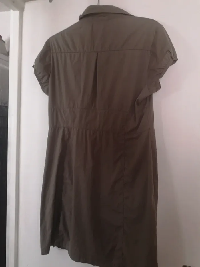 Robe kaki - photo numéro 4