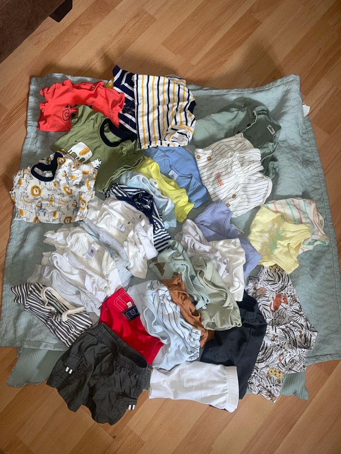 Lot vêtements bébé 3 mois