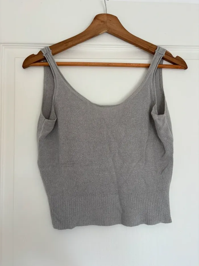 Top gris taille unique - photo numéro 2