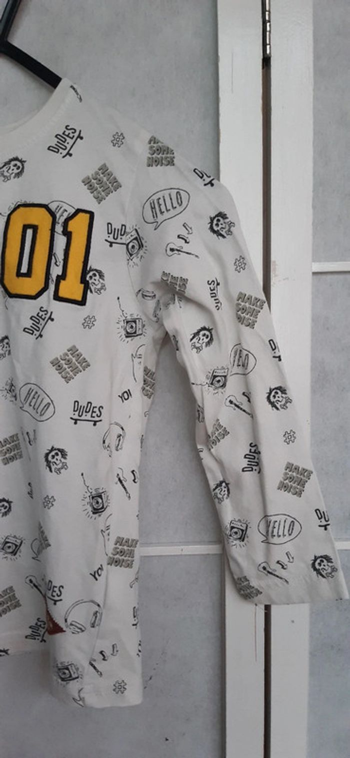 Tee-shirt 4.5ans 110cm manches longues - photo numéro 3