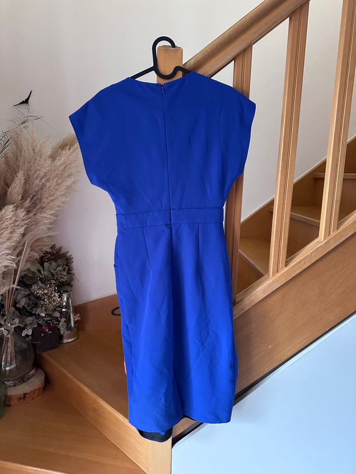 Robe Sisley bleu violette taille 40 neuve sans étiquette - photo numéro 3