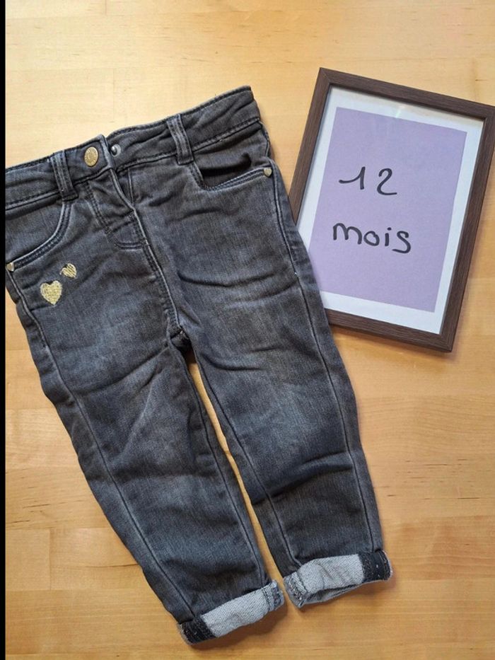 Jean pour fille taille 12mois marque Orchestra très bon état