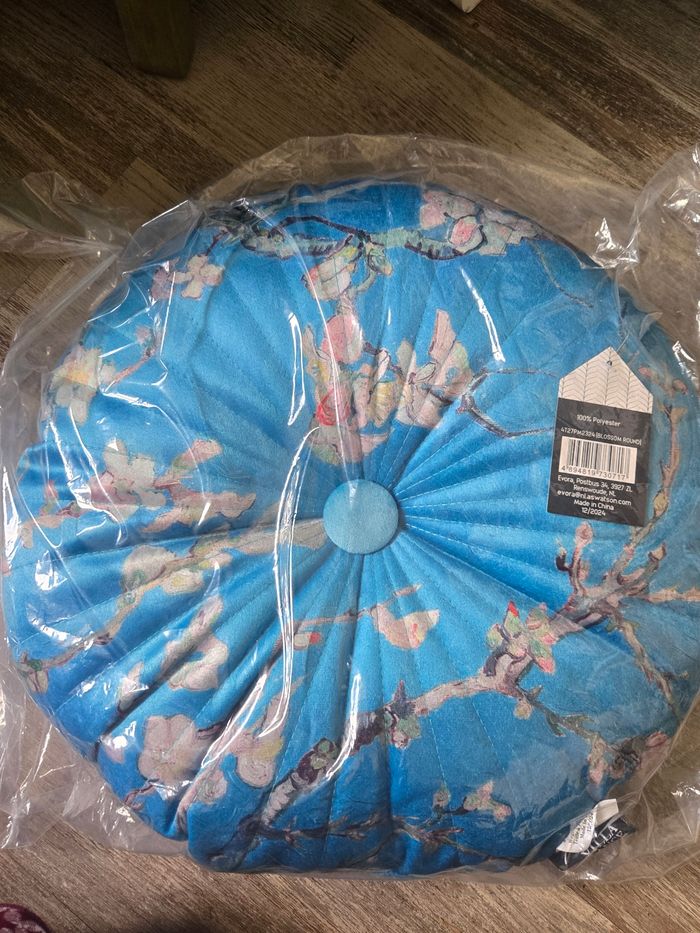 Coussin rond bleu neufs - photo numéro 3