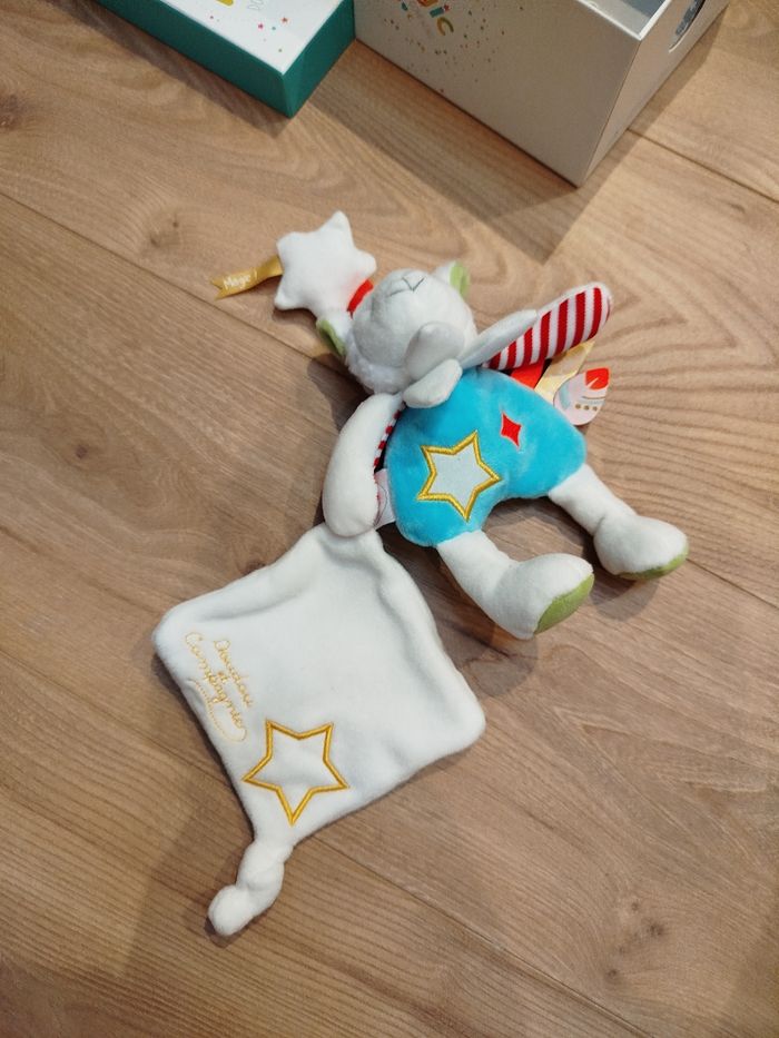 Coffret naissance Mouton Magic Doudou et compagnie NEUF - photo numéro 2