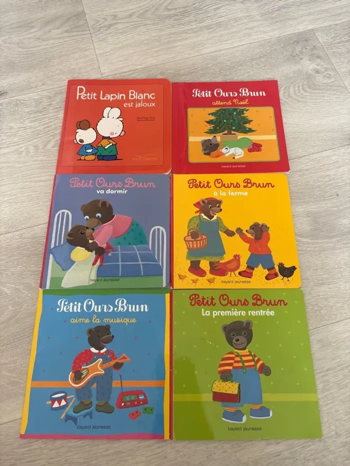Petit ours brun lot de livres