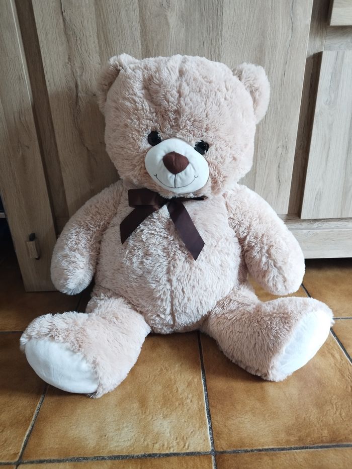 Peluche  ours longueur 80 cm - photo numéro 2