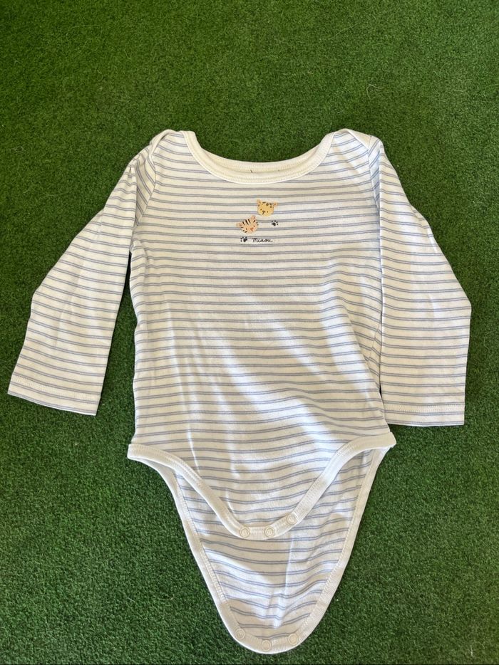 Lot de 3 bodies - photo numéro 2