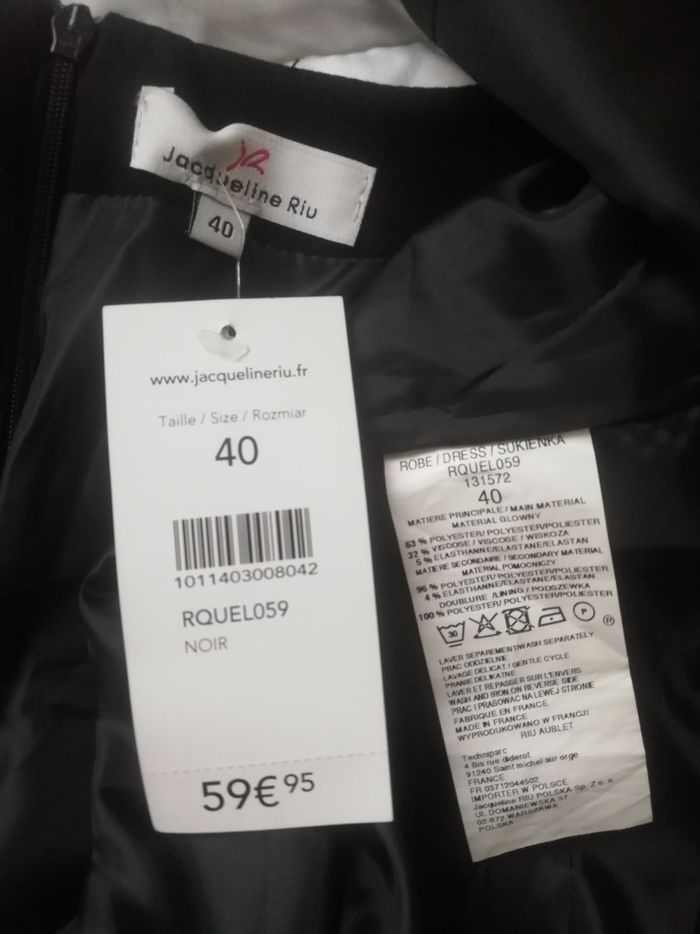 Robe droite noire - photo numéro 3