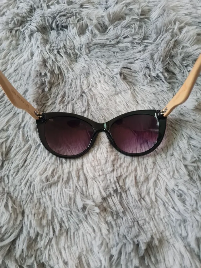 lunette solaire catégorie 3  femme - photo numéro 8