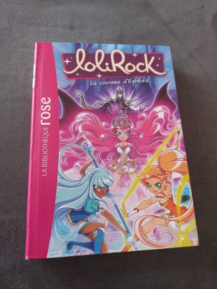 Livre roman bibliotheque rose lolirock tome 19