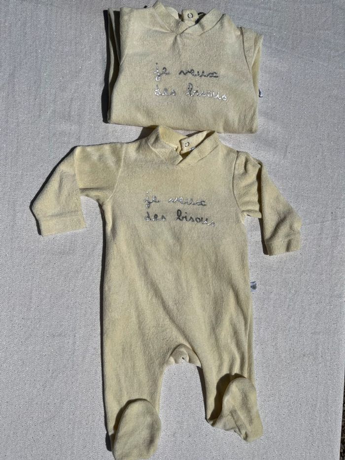 Lot de deux pyjamas Kinousses jaune * 6 mois