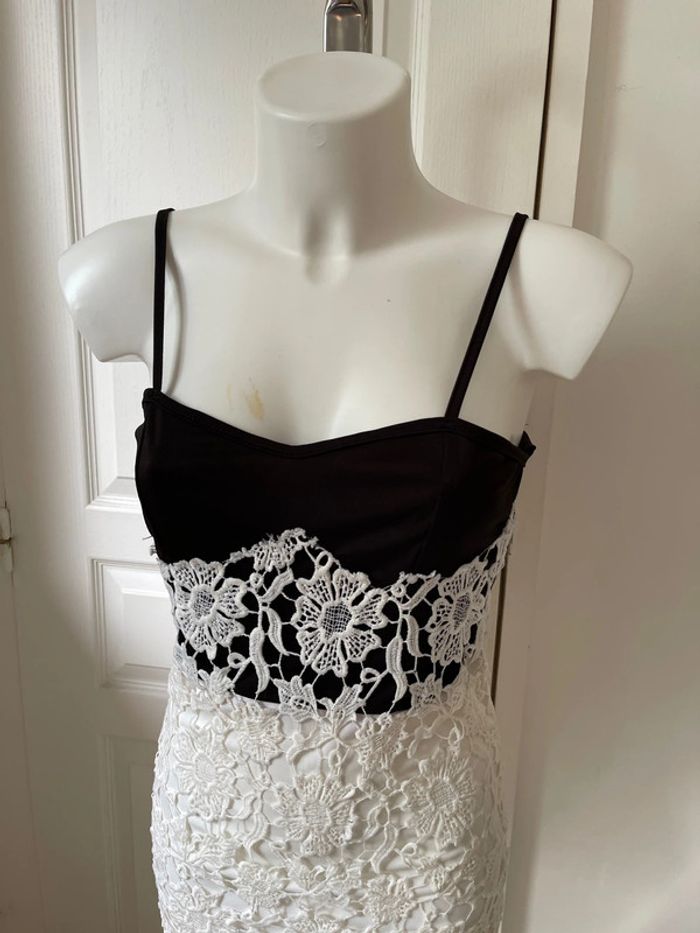Robe effet dentelle - photo numéro 5