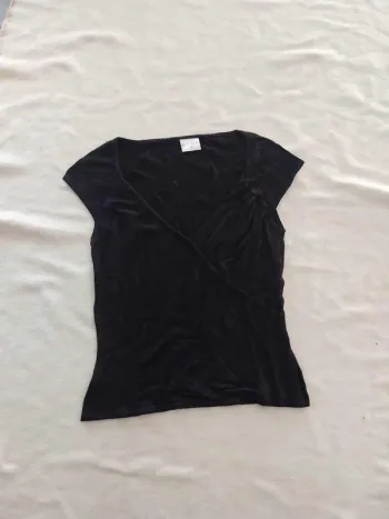Haut / pull noir col V T38