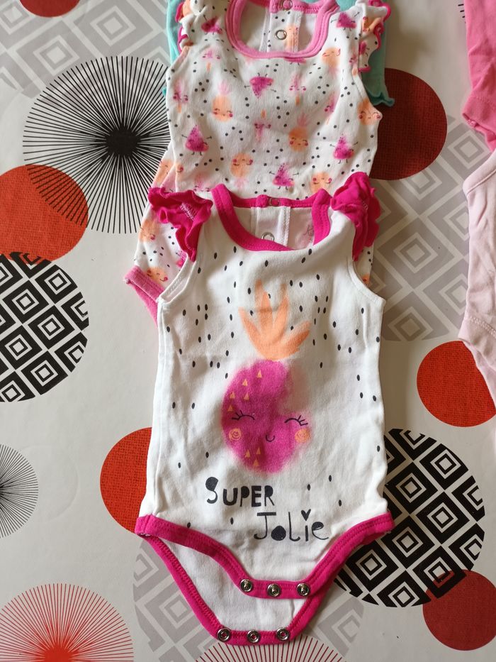 Lot 6 bodies bretelle 👧 taille 1 mois - photo numéro 3