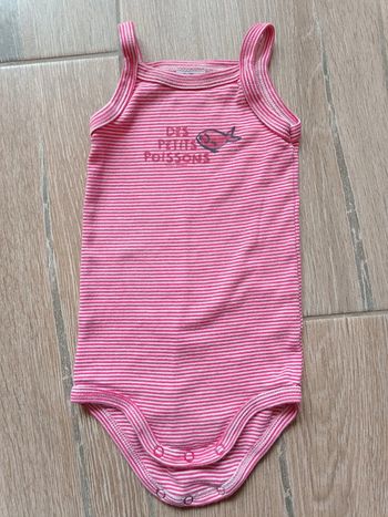 Body bretelles 9 mois