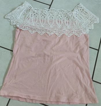 T-shirt brodé rose
