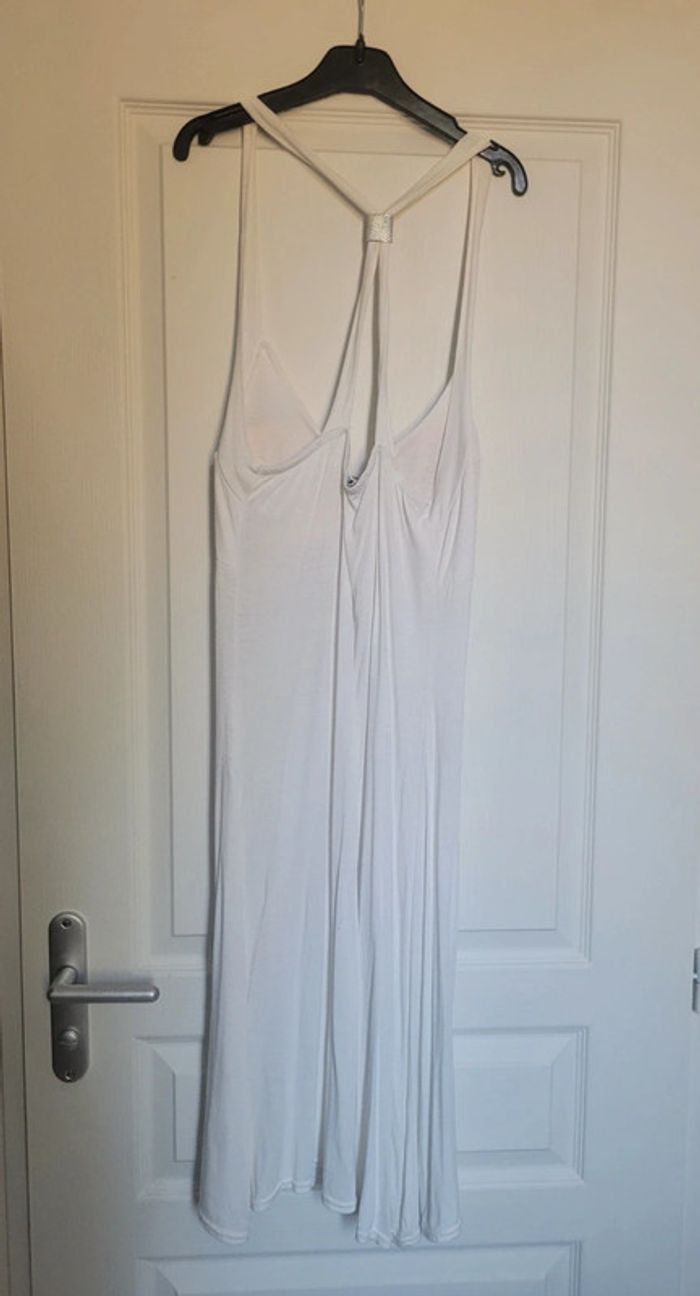 Robe blanche - photo numéro 2
