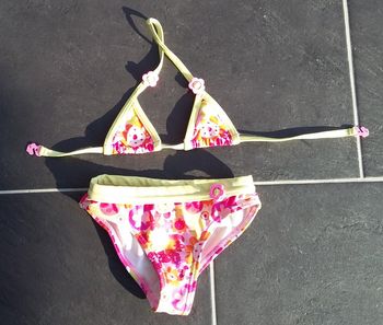 Joli maillot de bain fleuri fille 4 ans Orchestra